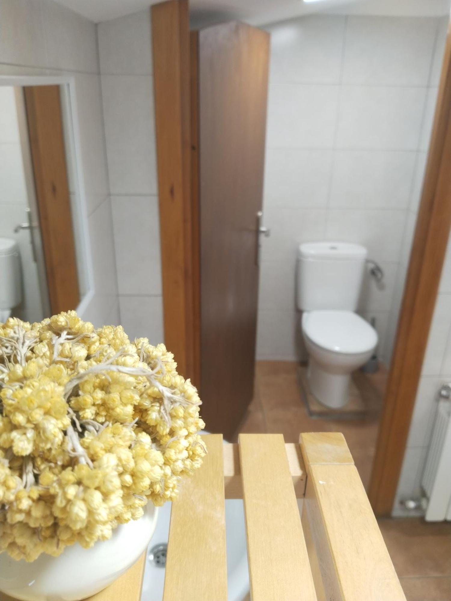 El Refugi Hostel Arboli Ngoại thất bức ảnh